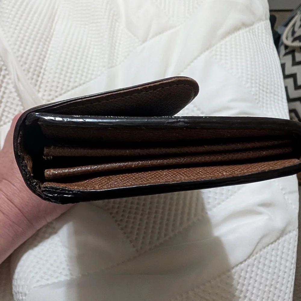 Authentic Louis Vuitton Brown and Gold Monogram Wallet - Picture 7 of 8